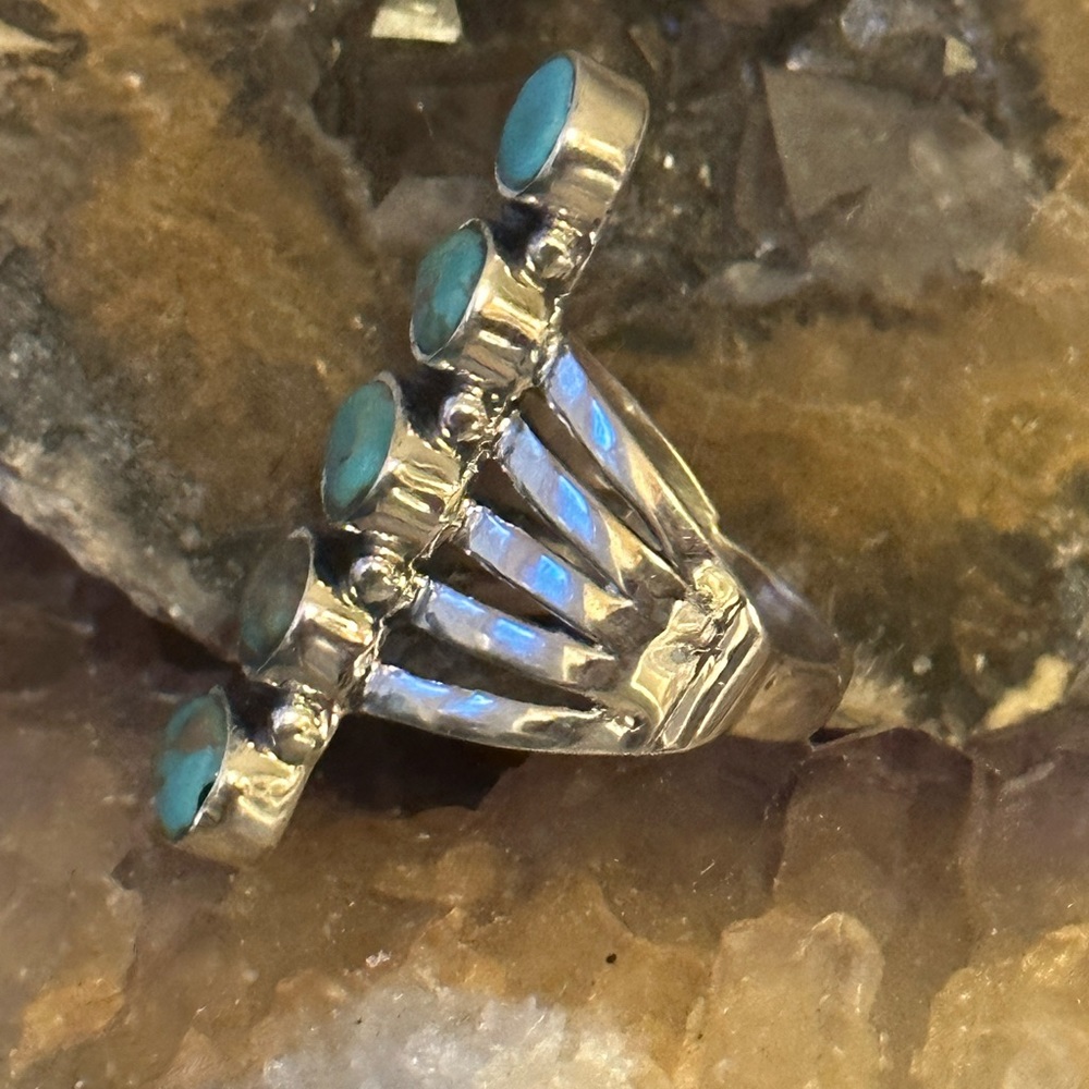 Turquoise long sterling silver southwestern ring - Picture 2 of 7